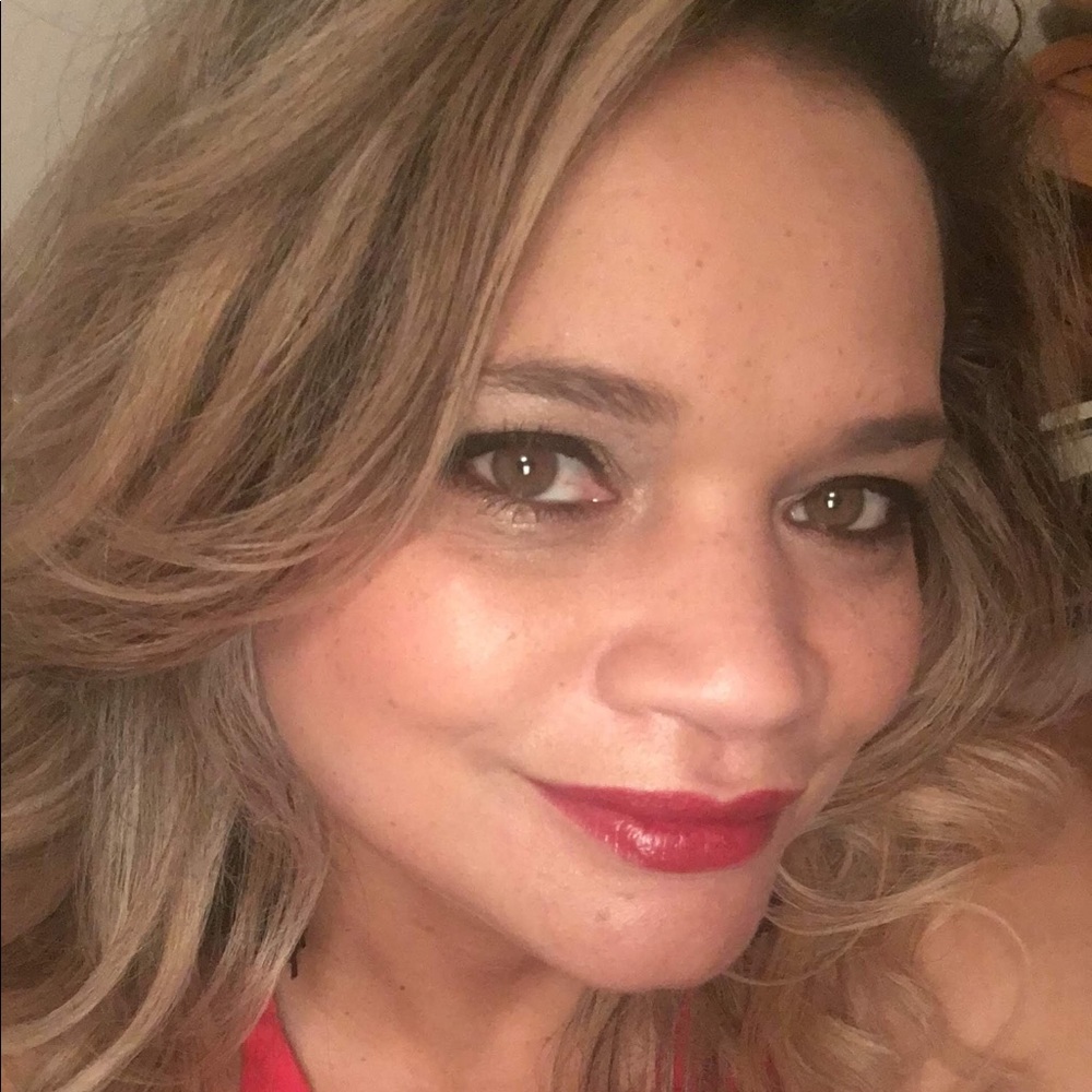 Meet your Posher, Tangee